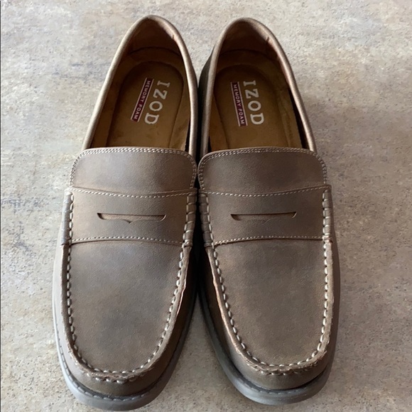 Men’s IZOD shoes size 10